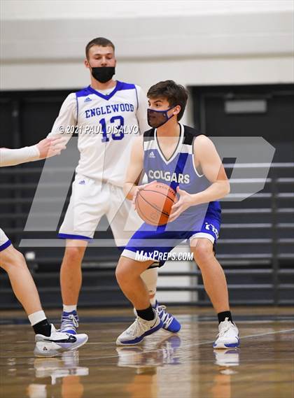 Thumbnail 1 in Englewood vs. Resurrection Christian (CHSAA 3A Sweet 16) photogallery.