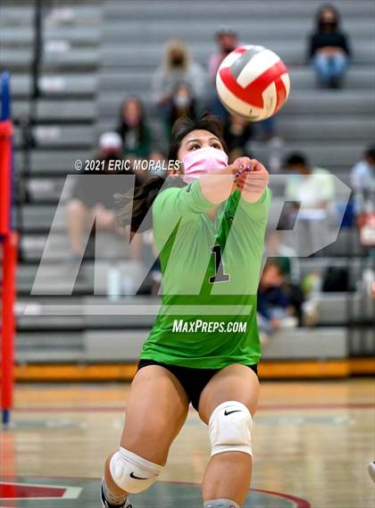 Thumbnail 1 in Hilltop @ Sweetwater photogallery.