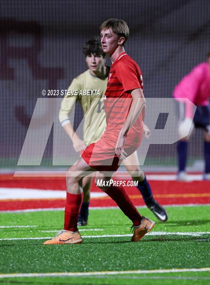 Thumbnail 3 in Mullen @ Regis Jesuit photogallery.
