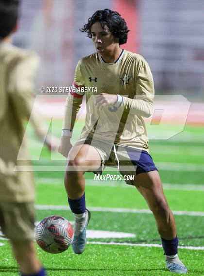 Thumbnail 3 in Mullen @ Regis Jesuit photogallery.