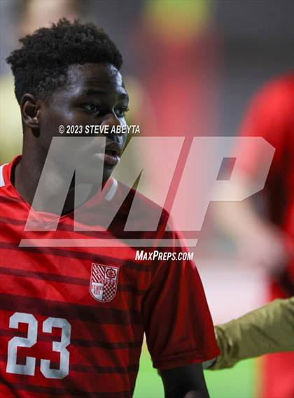 Thumbnail 1 in Mullen @ Regis Jesuit photogallery.