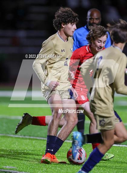Thumbnail 1 in Mullen @ Regis Jesuit photogallery.
