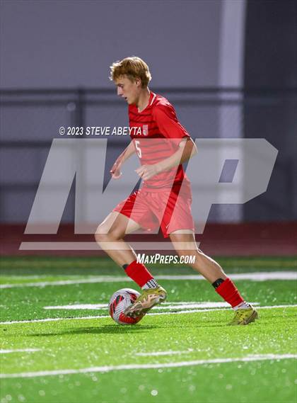 Thumbnail 1 in Mullen @ Regis Jesuit photogallery.