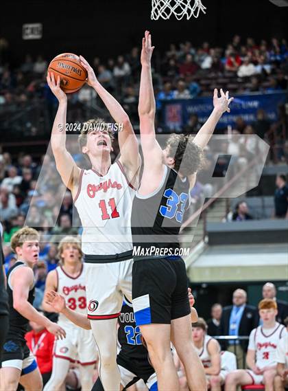 Thumbnail 3 in Owyhee vs. Timberline (IHSAA 5A Final) photogallery.