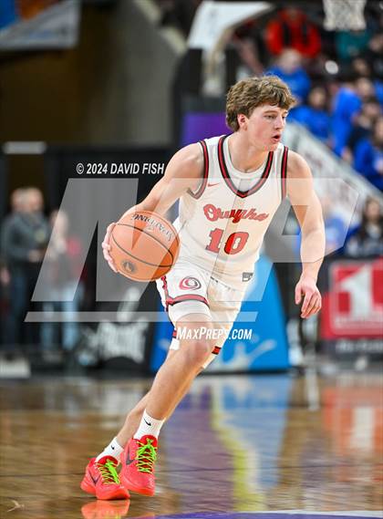 Thumbnail 1 in Owyhee vs. Timberline (IHSAA 5A Final) photogallery.