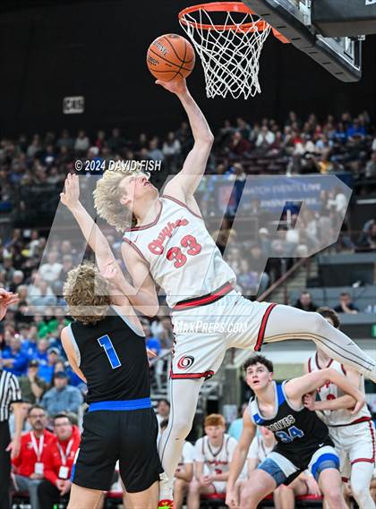 Thumbnail 2 in Owyhee vs. Timberline (IHSAA 5A Final) photogallery.