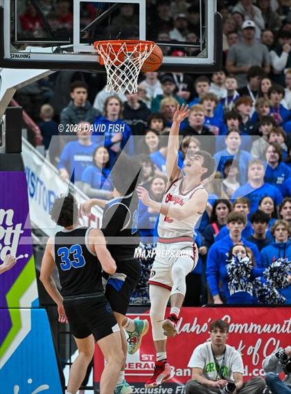Thumbnail 3 in Owyhee vs. Timberline (IHSAA 5A Final) photogallery.