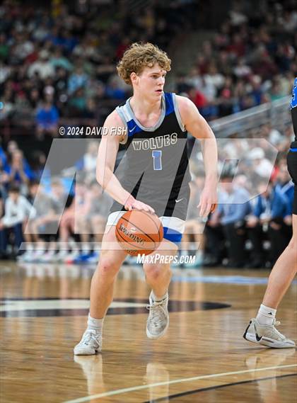 Thumbnail 1 in Owyhee vs. Timberline (IHSAA 5A Final) photogallery.