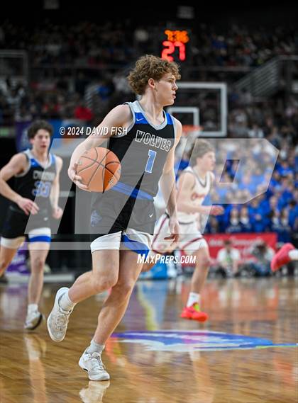 Thumbnail 3 in Owyhee vs. Timberline (IHSAA 5A Final) photogallery.
