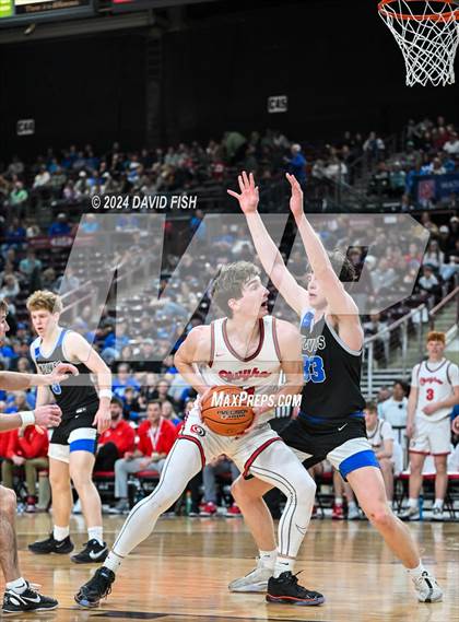 Thumbnail 1 in Owyhee vs. Timberline (IHSAA 5A Final) photogallery.