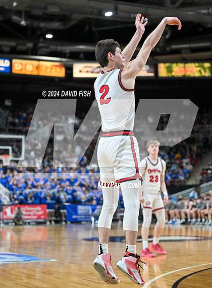 Thumbnail 2 in Owyhee vs. Timberline (IHSAA 5A Final) photogallery.