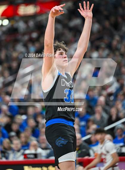 Thumbnail 2 in Owyhee vs. Timberline (IHSAA 5A Final) photogallery.