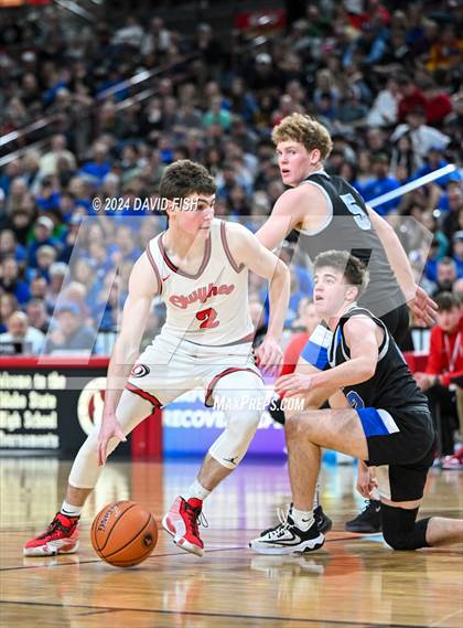 Thumbnail 2 in Owyhee vs. Timberline (IHSAA 5A Final) photogallery.