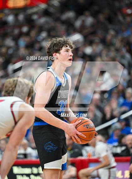Thumbnail 2 in Owyhee vs. Timberline (IHSAA 5A Final) photogallery.