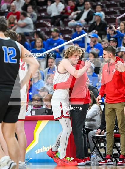 Thumbnail 3 in Owyhee vs. Timberline (IHSAA 5A Final) photogallery.