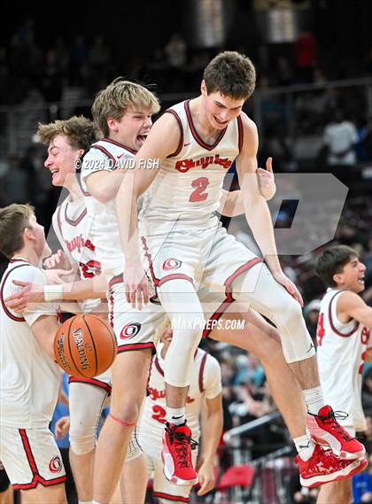 Thumbnail 1 in Owyhee vs. Timberline (IHSAA 5A Final) photogallery.