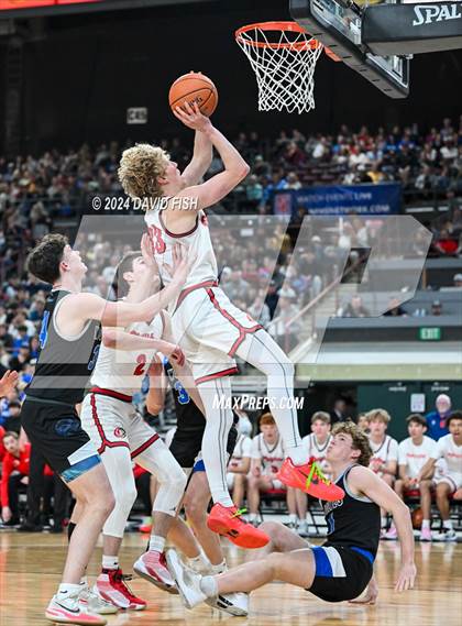 Thumbnail 3 in Owyhee vs. Timberline (IHSAA 5A Final) photogallery.