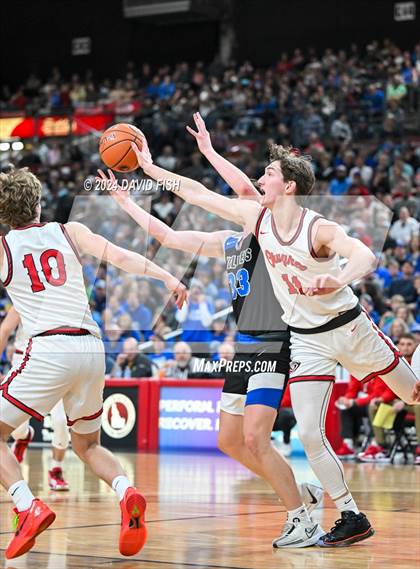 Thumbnail 3 in Owyhee vs. Timberline (IHSAA 5A Final) photogallery.