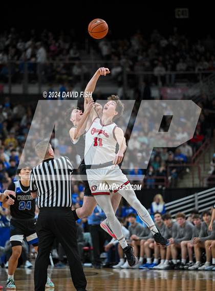 Thumbnail 2 in Owyhee vs. Timberline (IHSAA 5A Final) photogallery.