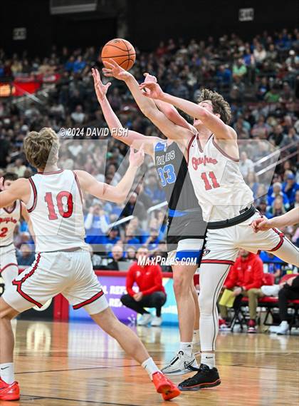 Thumbnail 2 in Owyhee vs. Timberline (IHSAA 5A Final) photogallery.