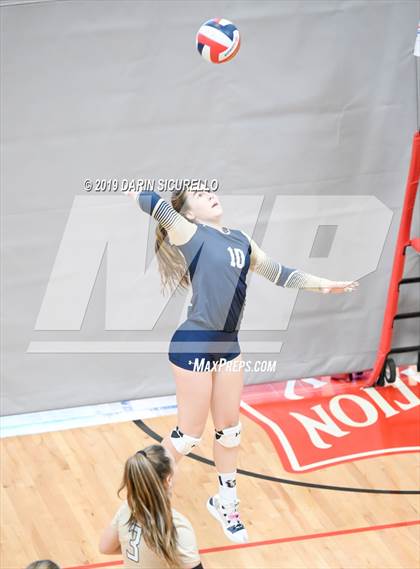 Thumbnail 1 in Desert Vista vs. Santa Margarita (NIKE Tournament of Champions) photogallery.