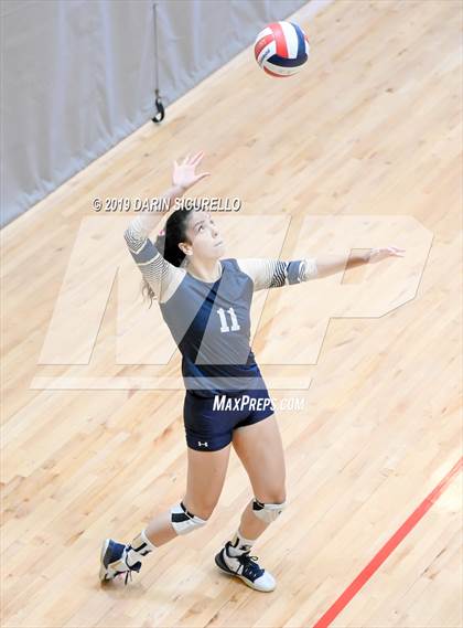 Thumbnail 2 in Desert Vista vs. Santa Margarita (NIKE Tournament of Champions) photogallery.