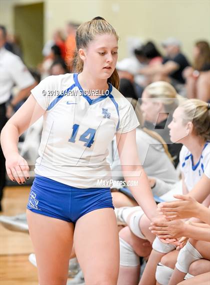 Thumbnail 1 in Desert Vista vs. Santa Margarita (NIKE Tournament of Champions) photogallery.