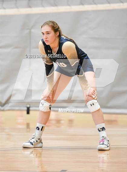 Thumbnail 3 in Desert Vista vs. Santa Margarita (NIKE Tournament of Champions) photogallery.
