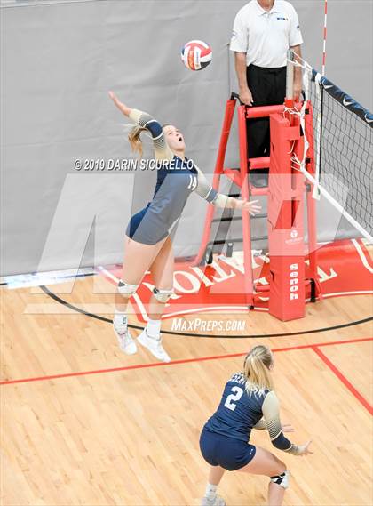 Thumbnail 2 in Desert Vista vs. Santa Margarita (NIKE Tournament of Champions) photogallery.