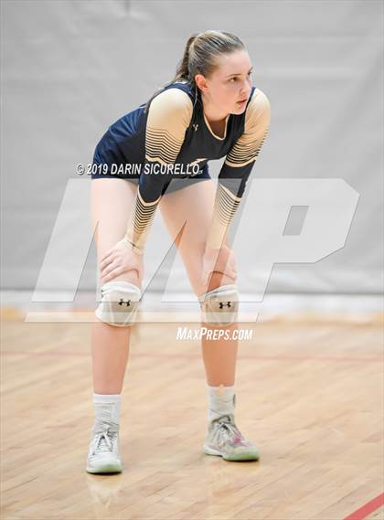Thumbnail 2 in Desert Vista vs. Santa Margarita (NIKE Tournament of Champions) photogallery.