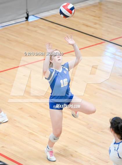 Thumbnail 3 in Desert Vista vs. Santa Margarita (NIKE Tournament of Champions) photogallery.