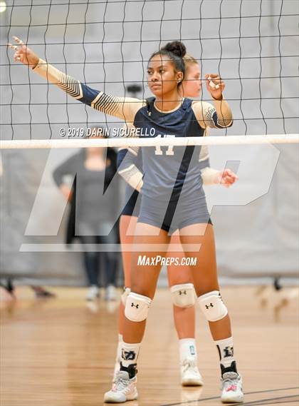 Thumbnail 1 in Desert Vista vs. Santa Margarita (NIKE Tournament of Champions) photogallery.