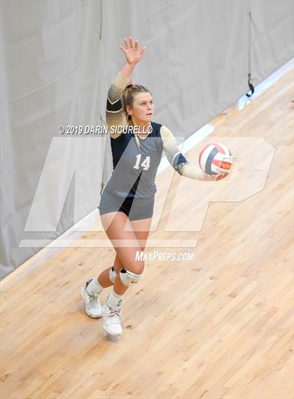 Thumbnail 1 in Desert Vista vs. Santa Margarita (NIKE Tournament of Champions) photogallery.