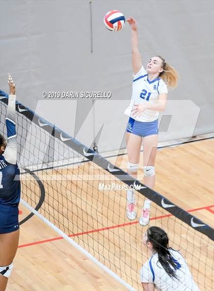 Thumbnail 2 in Desert Vista vs. Santa Margarita (NIKE Tournament of Champions) photogallery.