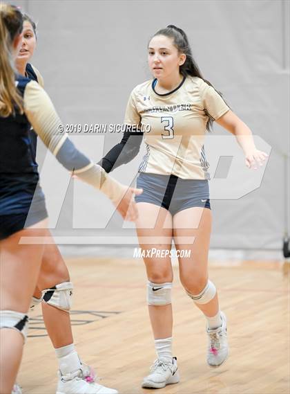 Thumbnail 3 in Desert Vista vs. Santa Margarita (NIKE Tournament of Champions) photogallery.