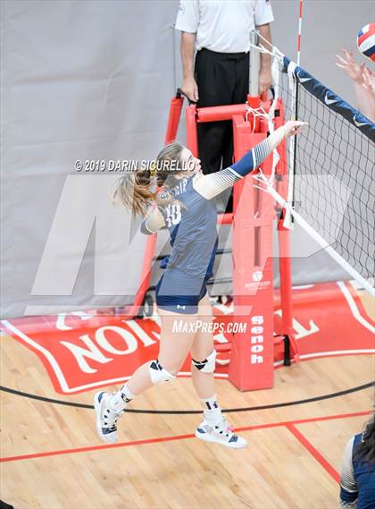 Thumbnail 3 in Desert Vista vs. Santa Margarita (NIKE Tournament of Champions) photogallery.