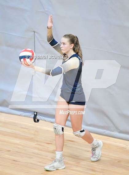 Thumbnail 2 in Desert Vista vs. Santa Margarita (NIKE Tournament of Champions) photogallery.