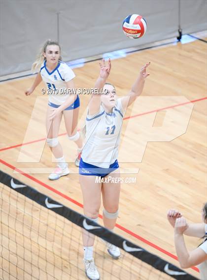Thumbnail 3 in Desert Vista vs. Santa Margarita (NIKE Tournament of Champions) photogallery.