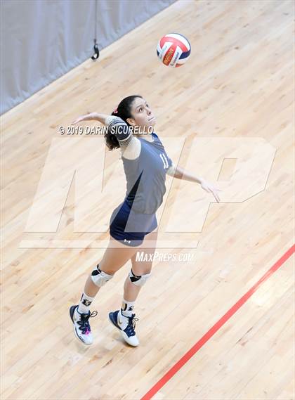 Thumbnail 2 in Desert Vista vs. Santa Margarita (NIKE Tournament of Champions) photogallery.