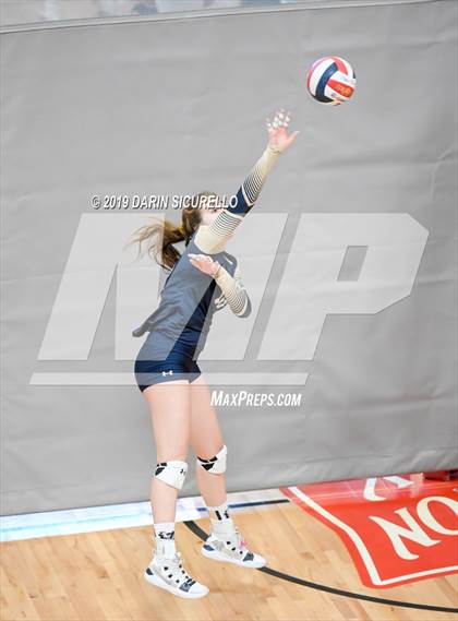 Thumbnail 1 in Desert Vista vs. Santa Margarita (NIKE Tournament of Champions) photogallery.