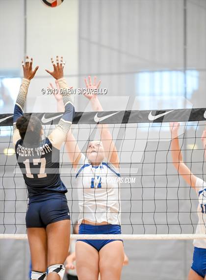 Thumbnail 2 in Desert Vista vs. Santa Margarita (NIKE Tournament of Champions) photogallery.