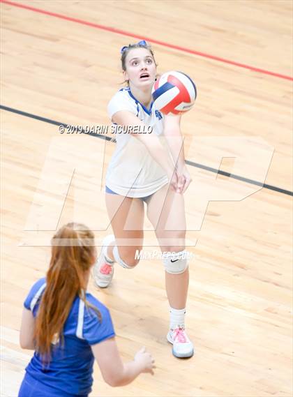 Thumbnail 2 in Desert Vista vs. Santa Margarita (NIKE Tournament of Champions) photogallery.