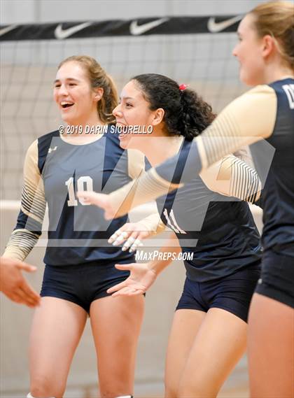 Thumbnail 2 in Desert Vista vs. Santa Margarita (NIKE Tournament of Champions) photogallery.