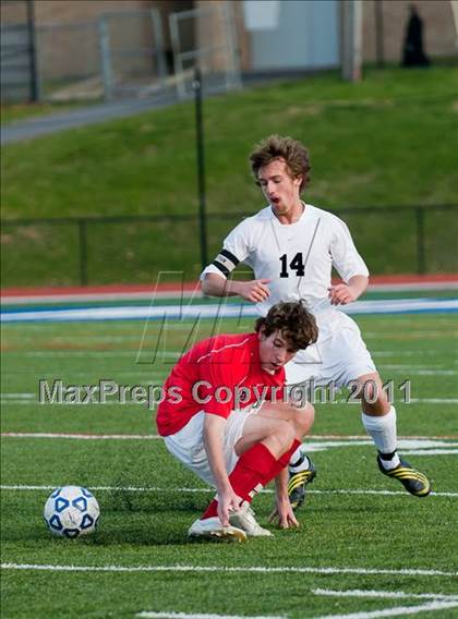 Thumbnail 2 in Marathon vs Friends Academy (NYSPHSAA Class C Final) photogallery.