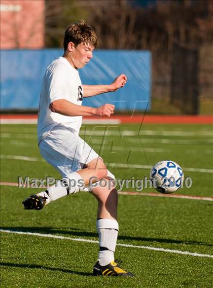 Thumbnail 3 in Marathon vs Friends Academy (NYSPHSAA Class C Final) photogallery.