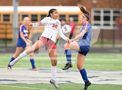 Thumbnail 2 in Canfield vs. Bay (OHSAA D2 Regional Final) photogallery.