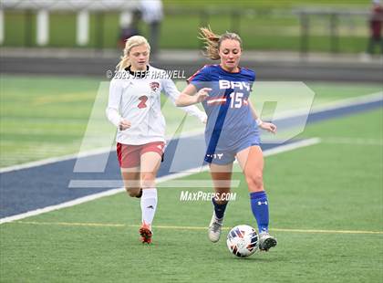 Thumbnail 2 in Canfield vs. Bay (OHSAA D2 Regional Final) photogallery.
