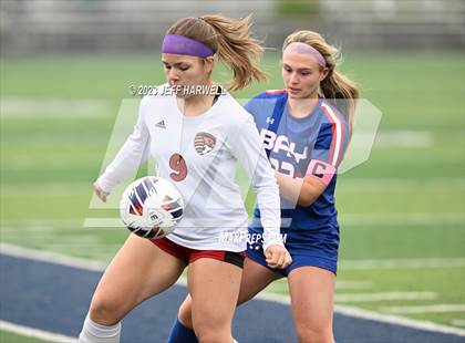 Thumbnail 3 in Canfield vs. Bay (OHSAA D2 Regional Final) photogallery.