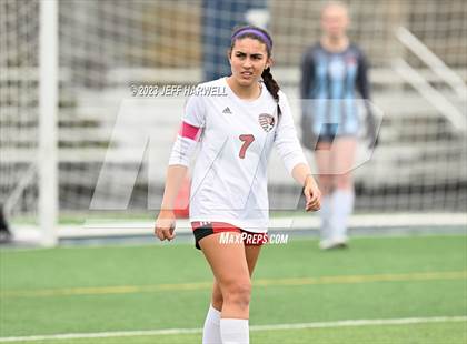 Thumbnail 2 in Canfield vs. Bay (OHSAA D2 Regional Final) photogallery.