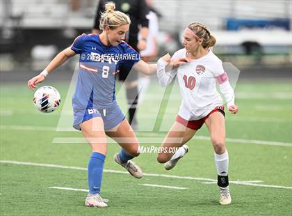 Thumbnail 1 in Canfield vs. Bay (OHSAA D2 Regional Final) photogallery.